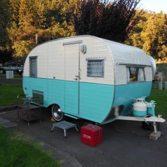 Camping : plutôt tente, caravane ou camping-car ?